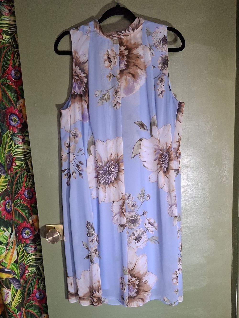 Lane Bryant Sleeveless Light Blue Floral Shift Dress